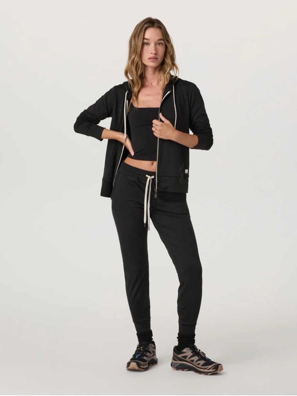 Vuori Halo Black Heather Performance Zip-Up Hoodie & Jogger S & M
